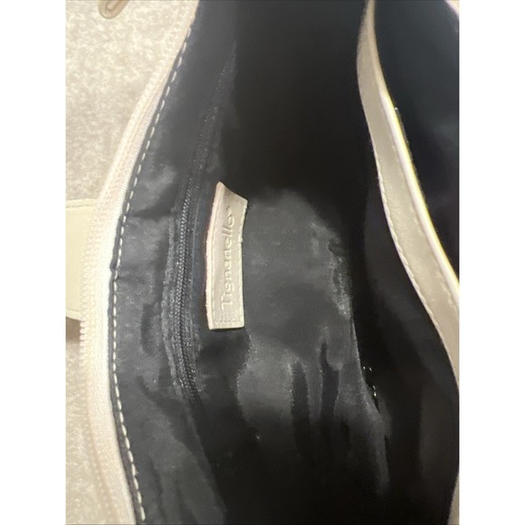 Vintage Tignanello Cream Leather Small Handbag EUC Mini - Picture 9 of 10